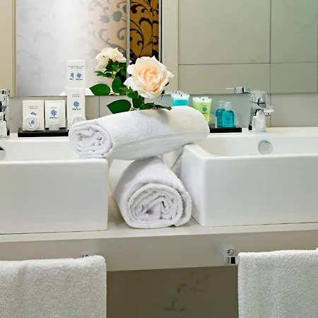 Hotel Blue Relais Maggiore 4*