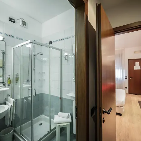 Blue Relais Maggiore