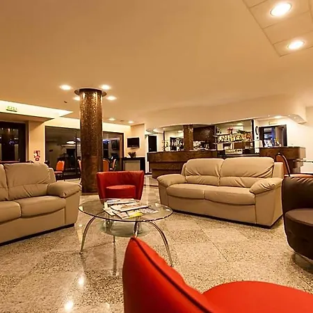 Blue Relais Maggiore 4* Dormelletto