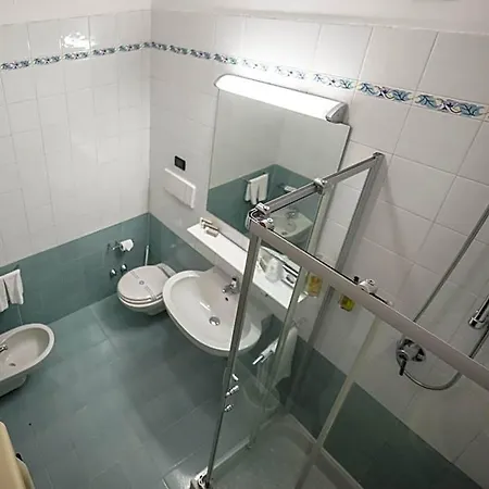 Hotel Blue Relais Maggiore Dormelletto