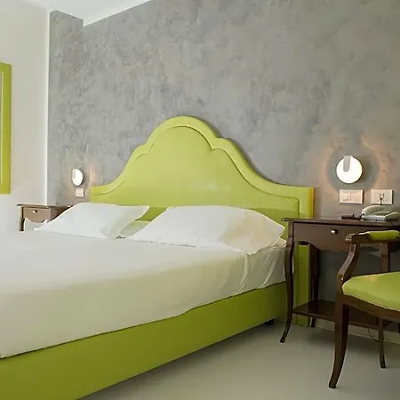 Blue Relais Maggiore 4*