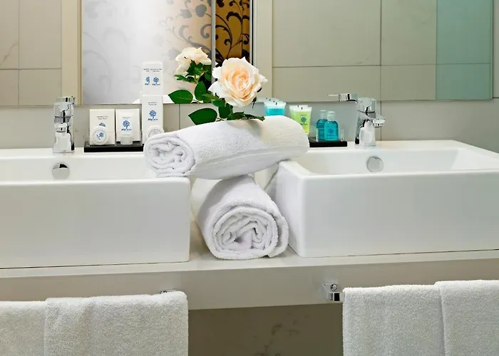 호텔 Blue Relais Maggiore 4*