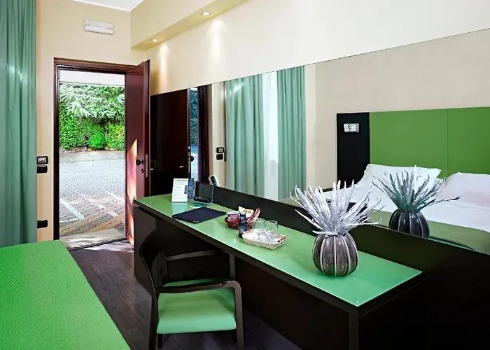 호텔 Blue Relais Maggiore 4*