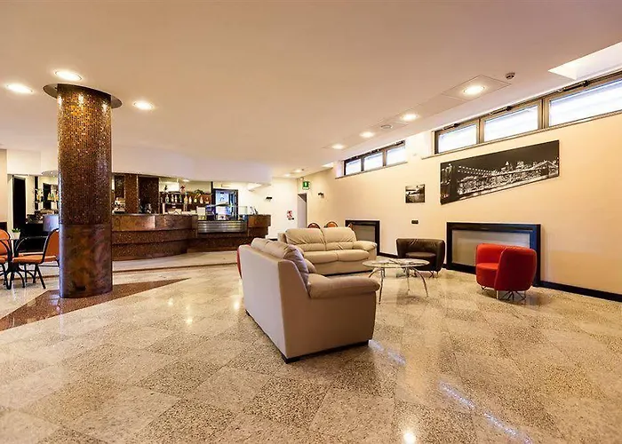 Blue Relais Maggiore 호텔 4*